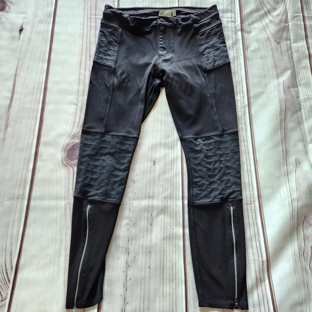 Athleta "Trailsetter Ponte Motion Moto Pant" Skinny Black | Women's Size 12 - Picture 3 of 12
